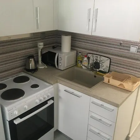 Apartman Studio By The Sea